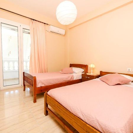 Alanthia Lägenhet Vlorë Exteriör bild